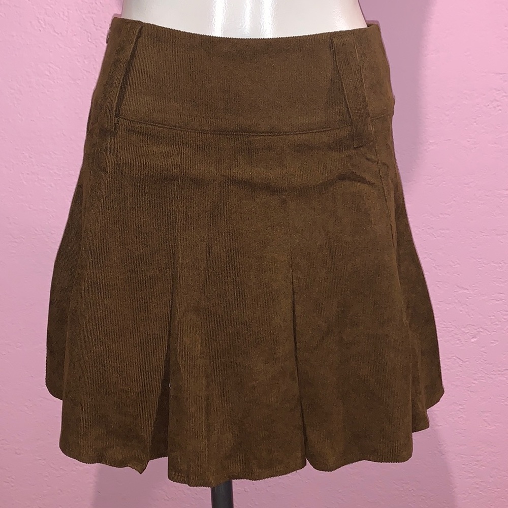 311. Brown Corduroy Pleated Skirt